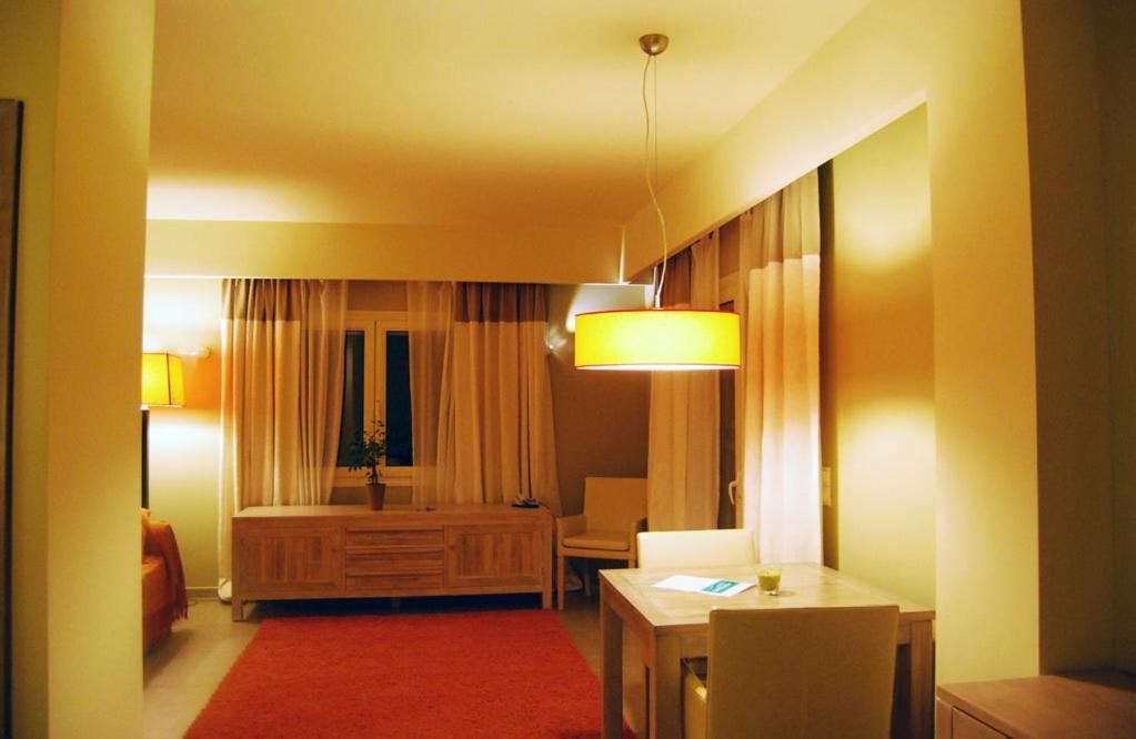 Astrolabe Hotel Khronia Phòng bức ảnh